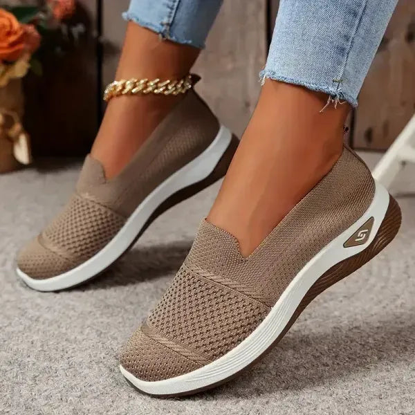 Women's Breathable Knit Sneakers: Lightweight Comfort Every Step