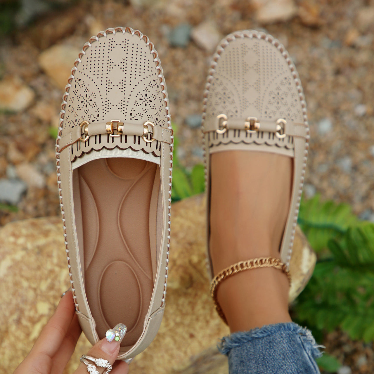 Women's Orthopedic Leather Flats – Lightweight, Breathable & Non-Slip