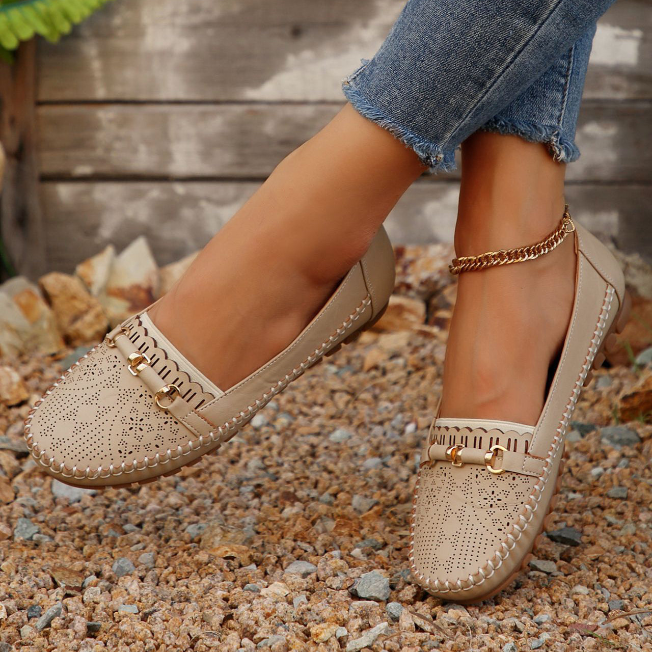 Women's Orthopedic Leather Flats – Lightweight, Breathable & Non-Slip