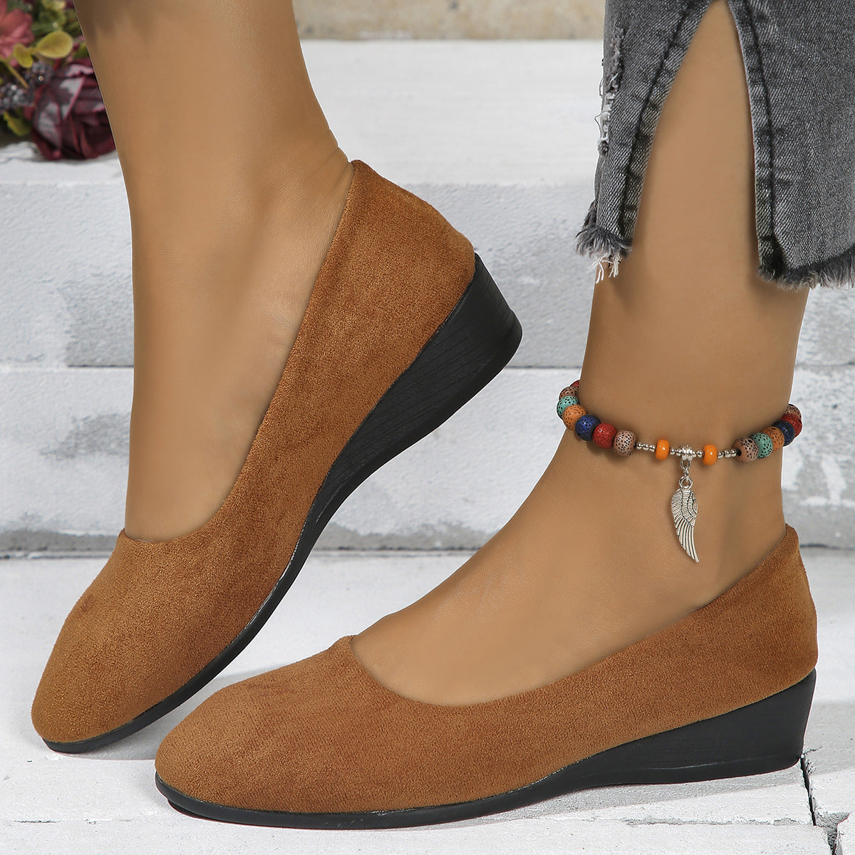 Comfortable, lightweight, anti-slip, breathable orthopedic flat shoes for women