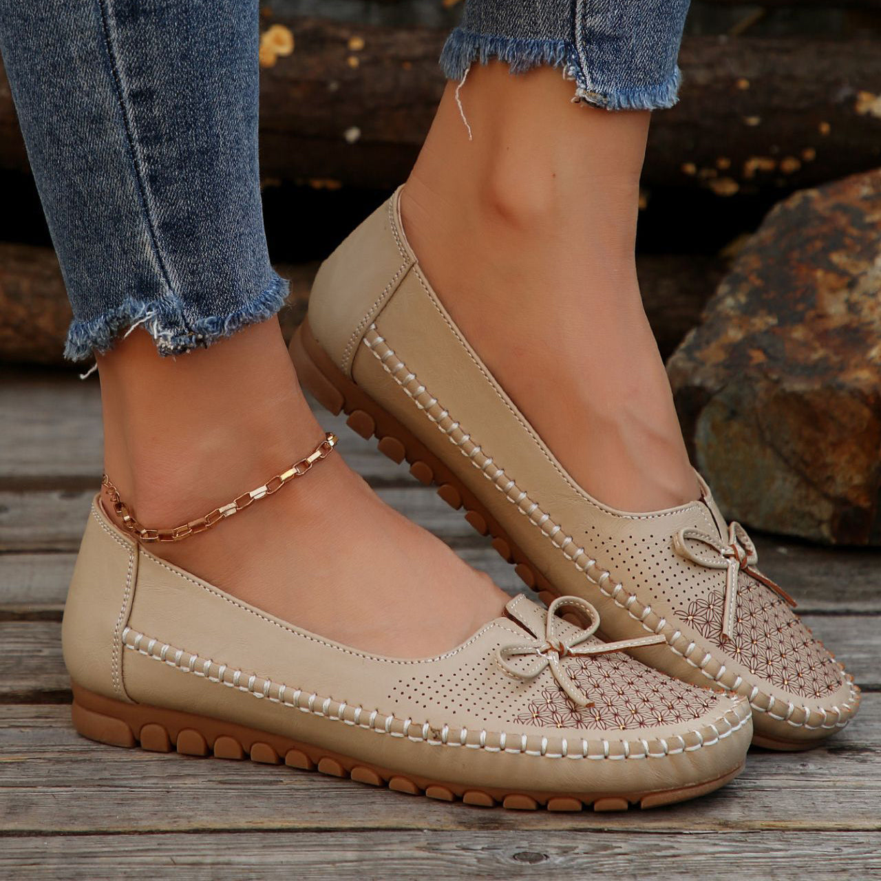 Women's Orthopedic Leather Flats – Lightweight, Breathable & Non-Slip