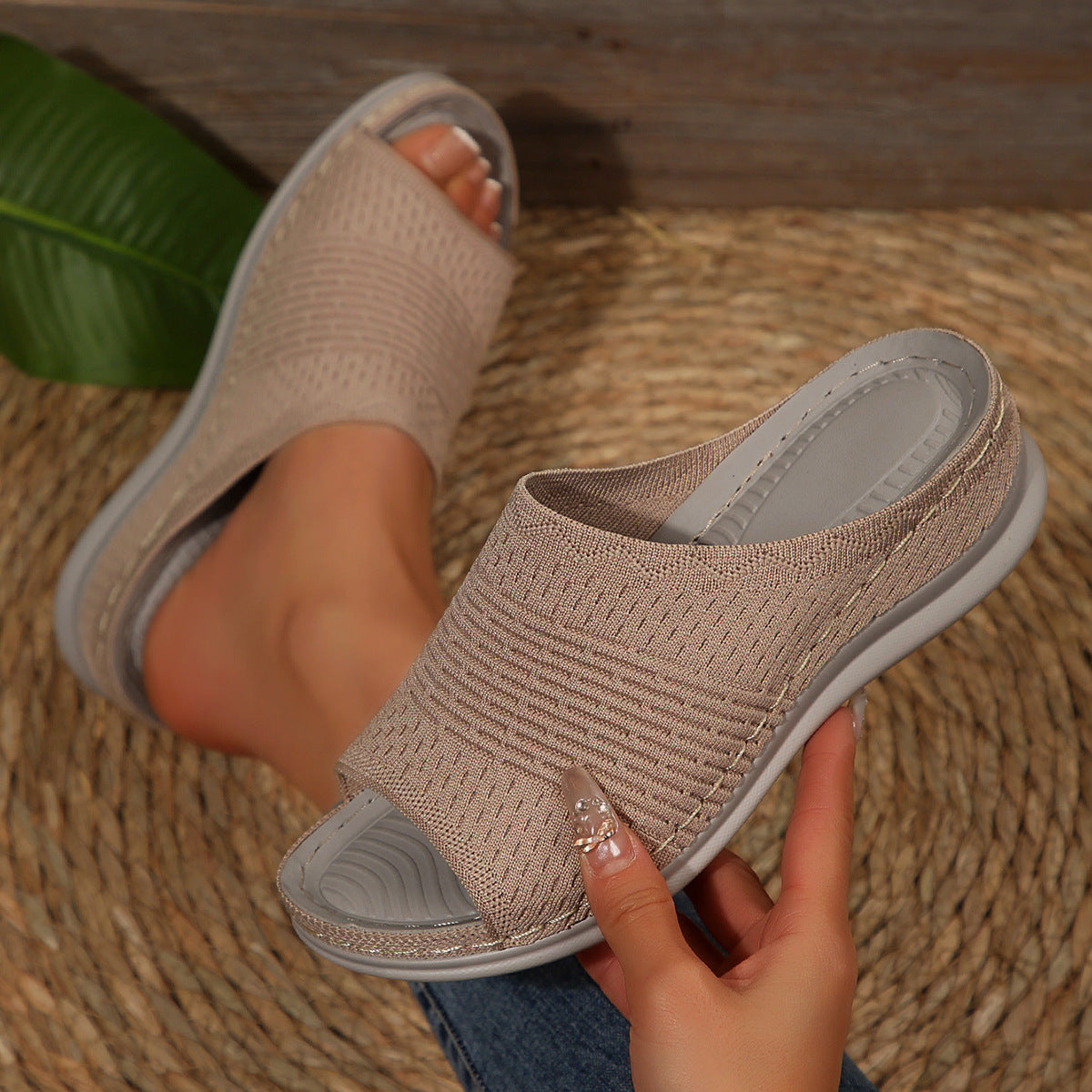 Women’s Flyknit Wedge Slides – 2025 Summer Style
