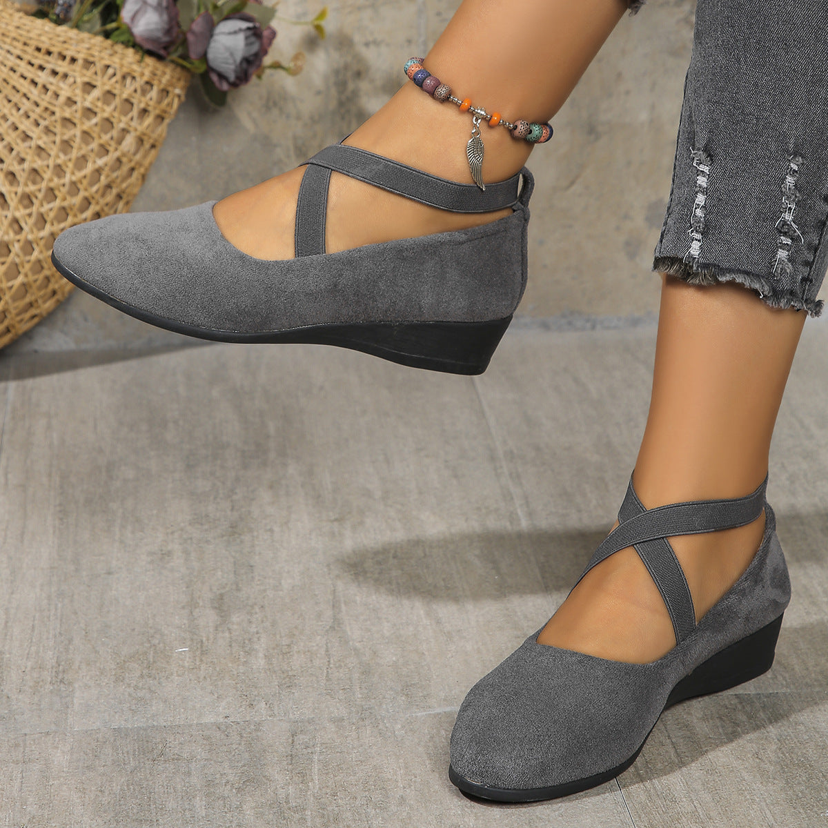 🔥Last Day Promotion 50% OFF 🔥 Comfortable, lightweight, anti-slip, breathable orthopedic flat shoes for women
