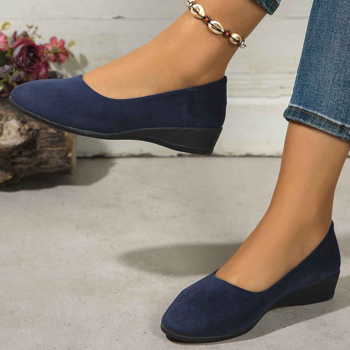 Comfortable, lightweight, anti-slip, breathable orthopedic flat shoes for women