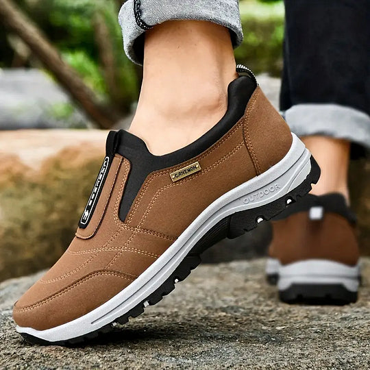 Men's Wide Comfort Sneakers with Arch Support & Shock Absorption