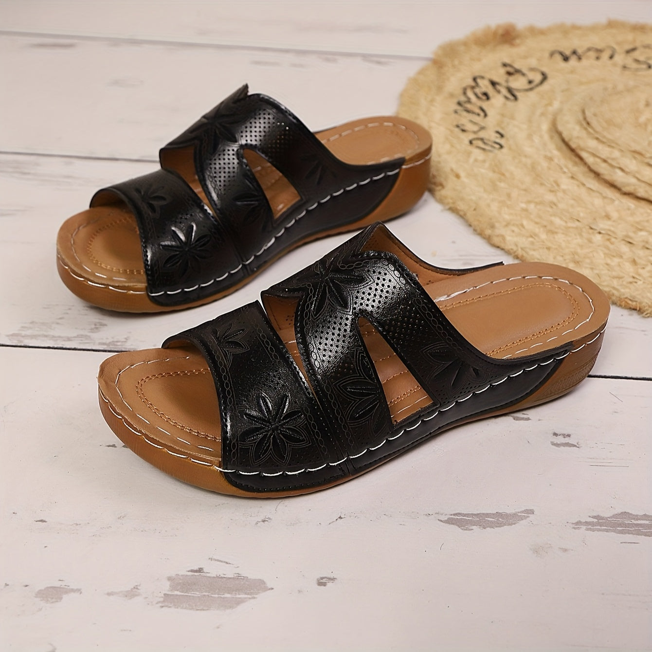 🔥Last Day Deal 50% OFF🔥Orthopedic Leaf Embroidered Sandals – 2025 Wedge Style