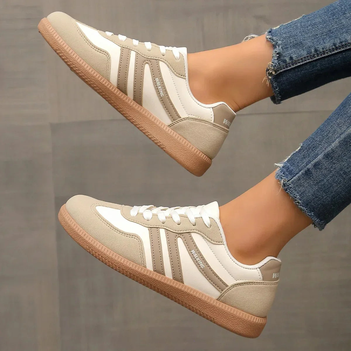 Lightweight and Flexible Ergonomic Outdoor Shoes