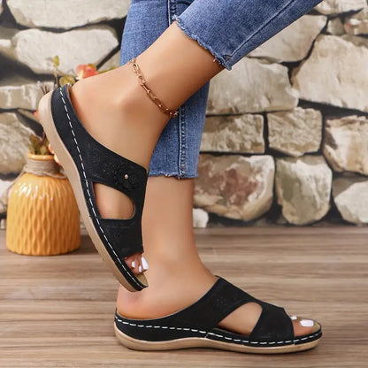 🔥Last Day Promotion 50% OFF🔥 Chic Floral Embellished Comfort Sandals