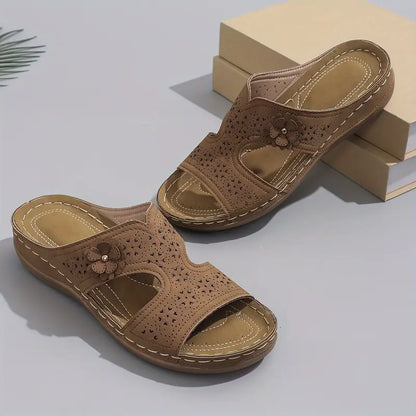 🔥Last Day Promotion 50% OFF🔥 Chic Floral Embellished Comfort Sandals