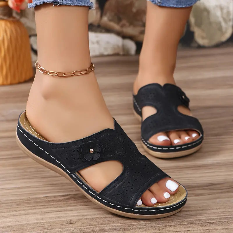 🔥Last Day Promotion 50% OFF🔥 Chic Floral Embellished Comfort Sandals