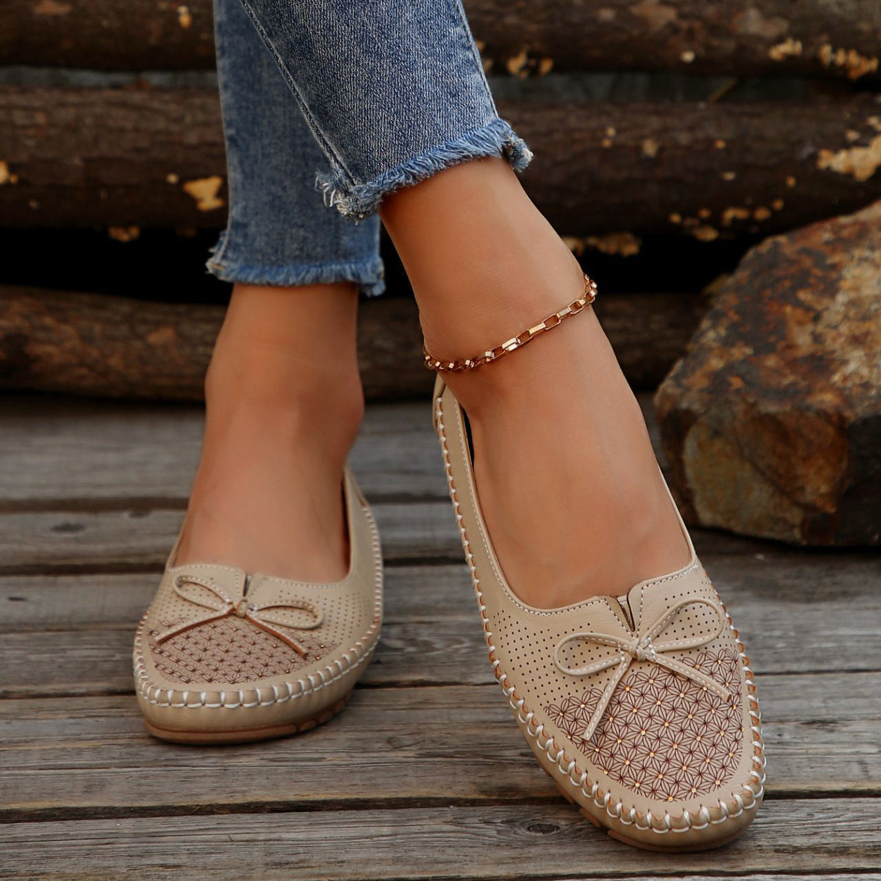 Women's Orthopedic Leather Flats – Lightweight, Breathable & Non-Slip