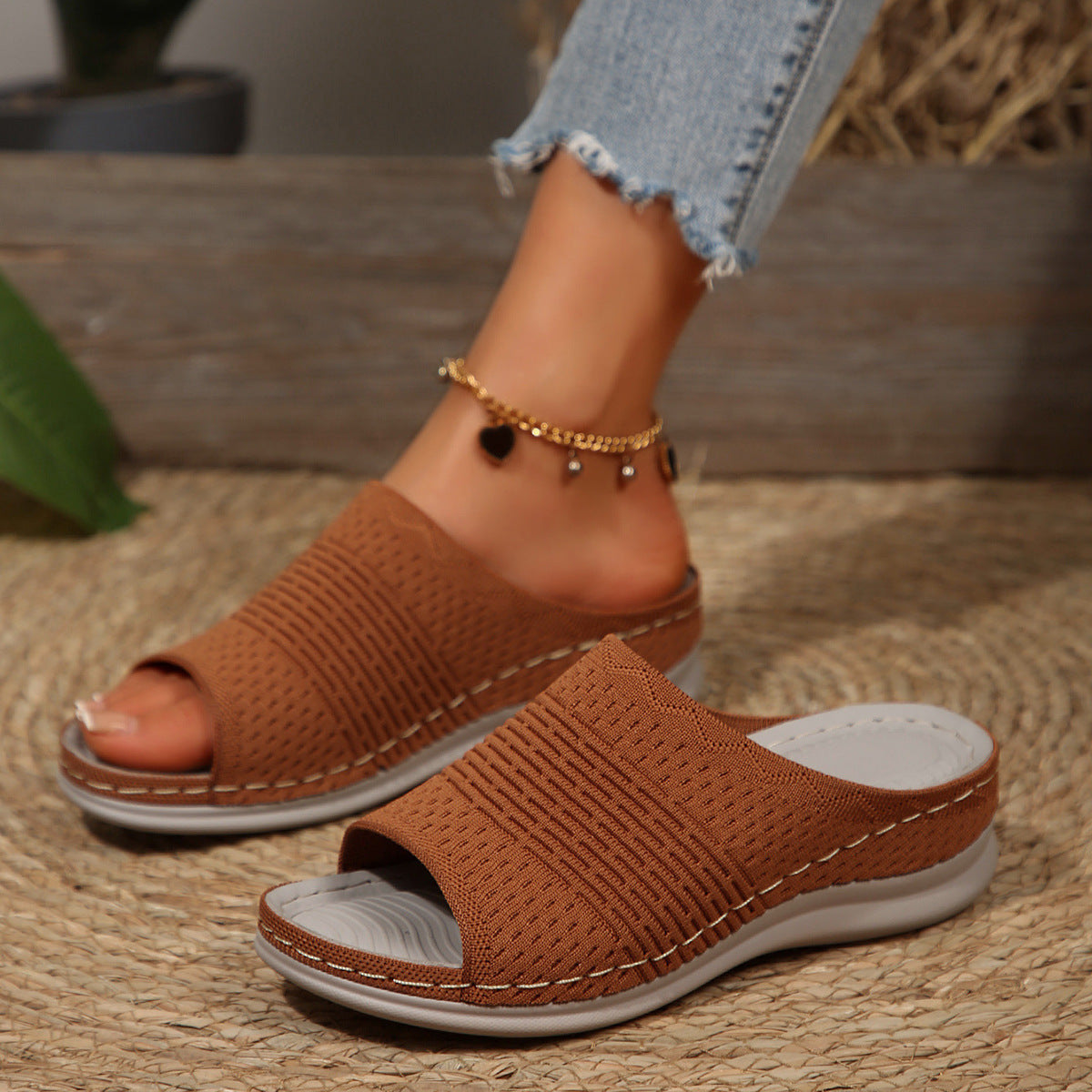 Women’s Flyknit Wedge Slides – 2025 Summer Style