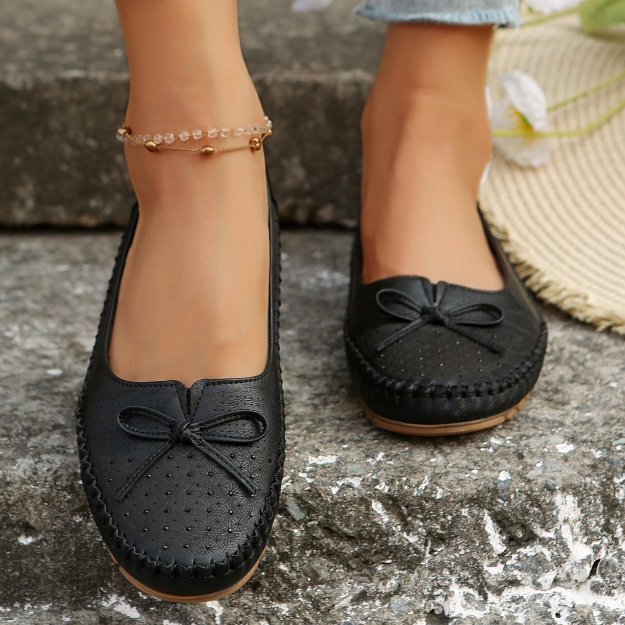 Women's Orthopedic Leather Flats – Lightweight, Breathable & Non-Slip