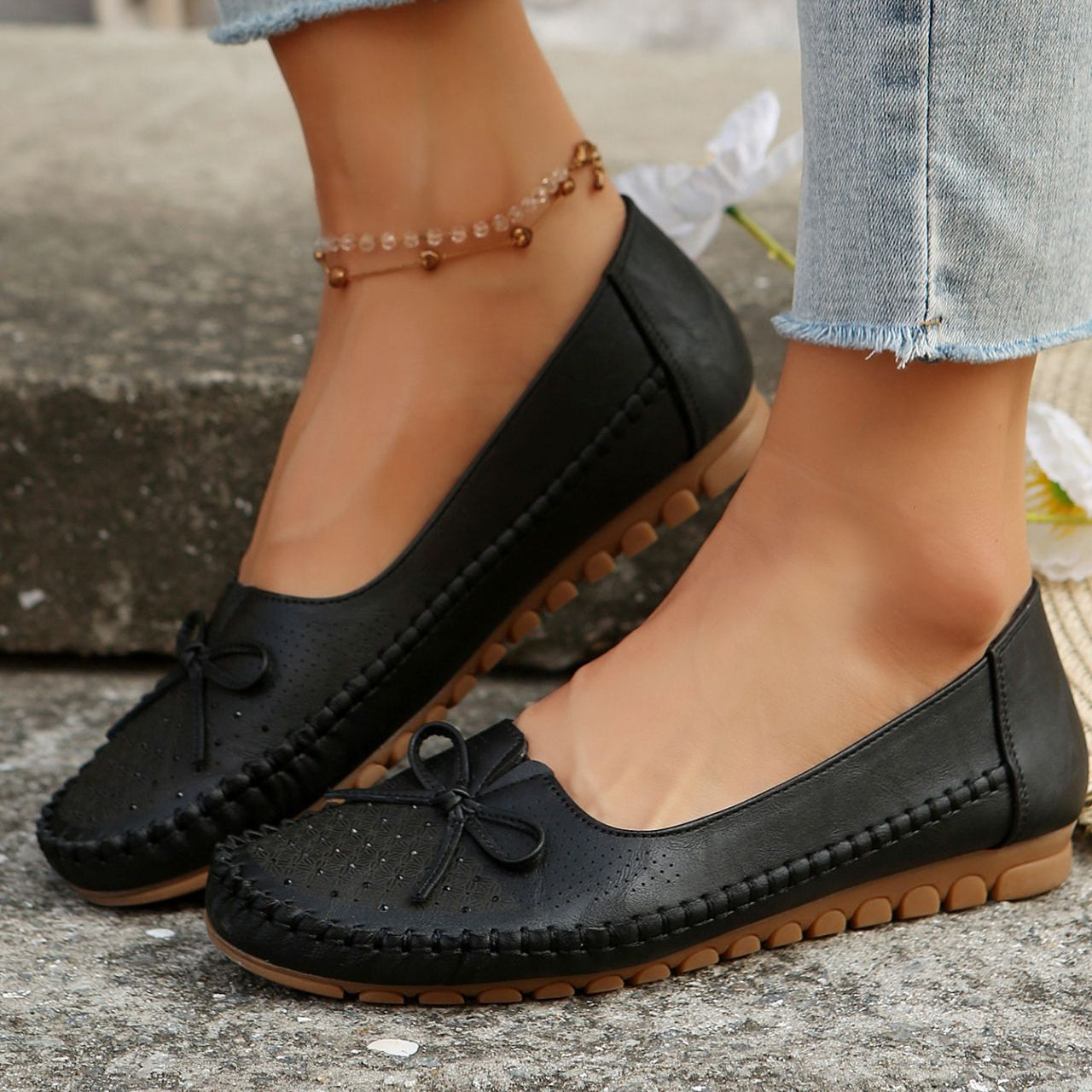 Women's Orthopedic Leather Flats – Lightweight, Breathable & Non-Slip