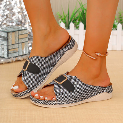 Vintage Style Platform Heel Slip-on Sandals with Open Toe