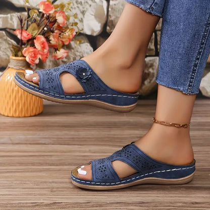 🔥Last Day Promotion 50% OFF🔥 Chic Floral Embellished Comfort Sandals
